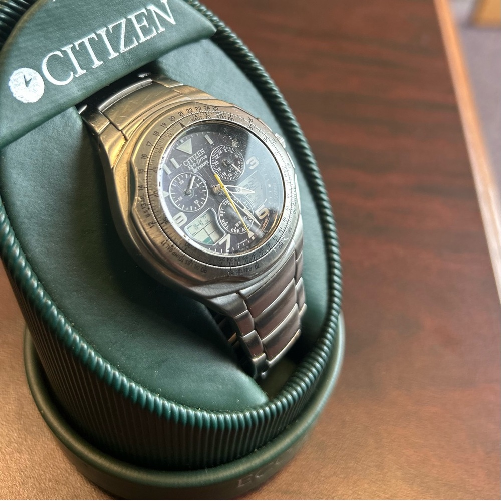 SOLD -  SOLD -  Vintage Citizen Eco-Drive Skyhawk Watch - Excellent condition